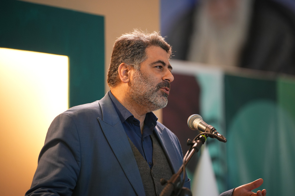 گذر از فقر درآمدی به فقر چند بعدی؛